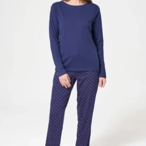 Pyjama long femme en coton bleu marine et coeur rouge 1